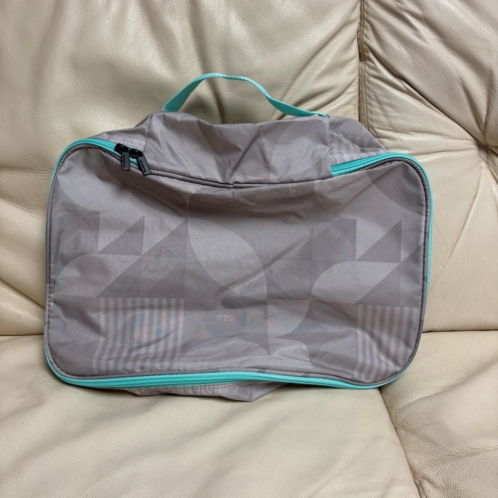SAMSONITE RED Packing Cube Gray w/ Teal Zipper & Handle